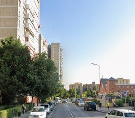Pis  Camarena. Piso en calle camarena