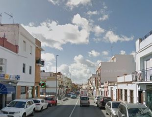 Piso  Palomares. Piso en avenida palomares