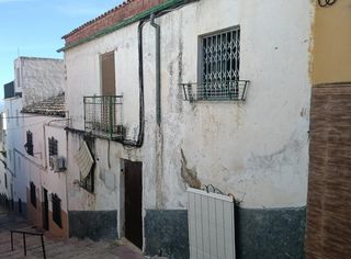 Casa bifamiliare  Bobadilla alta. Casa en calle bobadilla alta