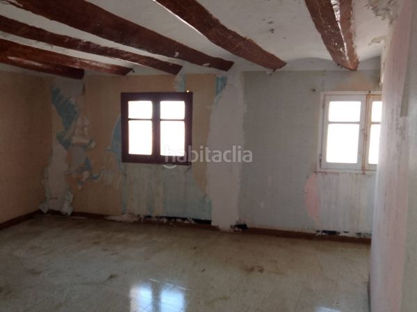 Foto d4ae8c77-929d-4cde-b4c9-1796168bdee4. Casa aparellada a Tarazona