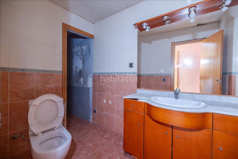 Foto 5b6e1ac5-64df-4a42-91e9-ddb127b1192f. Xalet amb piscina a costa Cunit - els jardins - els rosers Cunit