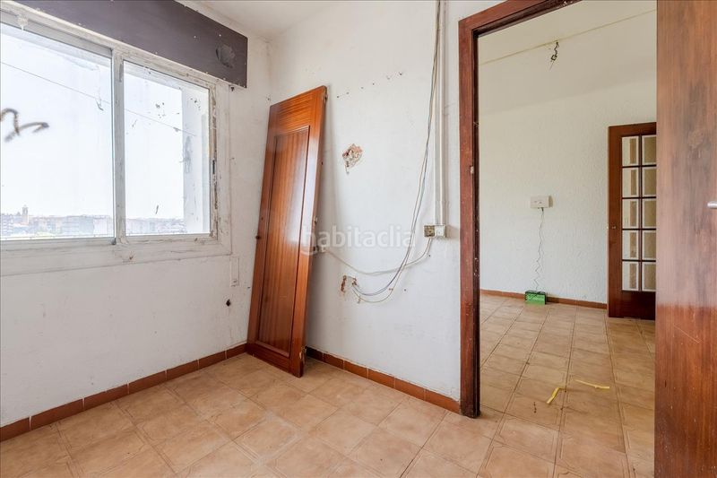 Foto 28328bc4-9812-4e3b-b601-fc1bbd1cdb2c. Pis a Pont Vell Ripollet