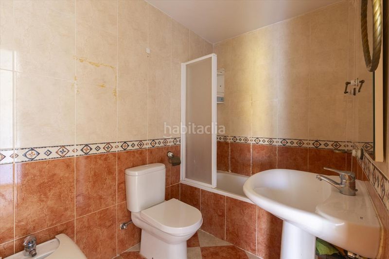 Foto b0f2acd8-9e19-4bd9-8aba-ed5533af717a. Dúplex amb aparcament a Meco pueblo Meco