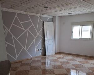 Flat  Grau. Piso en calle grau