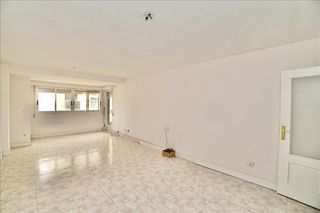 Etagenwohnung  Mare de deu de la merce. Piso en calle mare de deu de la merce