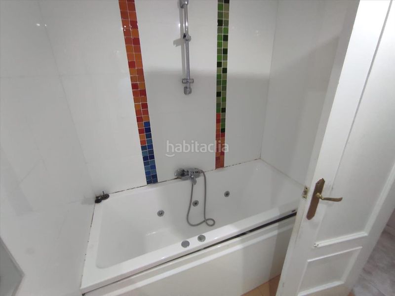 Foto efad2824-3c8f-4c4f-b4cc-03fc688c4648. Pis a Centro Mutxamel