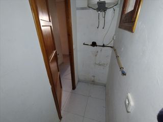 Flat  Cid. Piso en calle cid