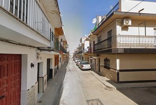 Casa aparellada a Benacazón