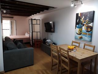 Location Appartement  Carrer de les pedreres. Apartament al poble sec