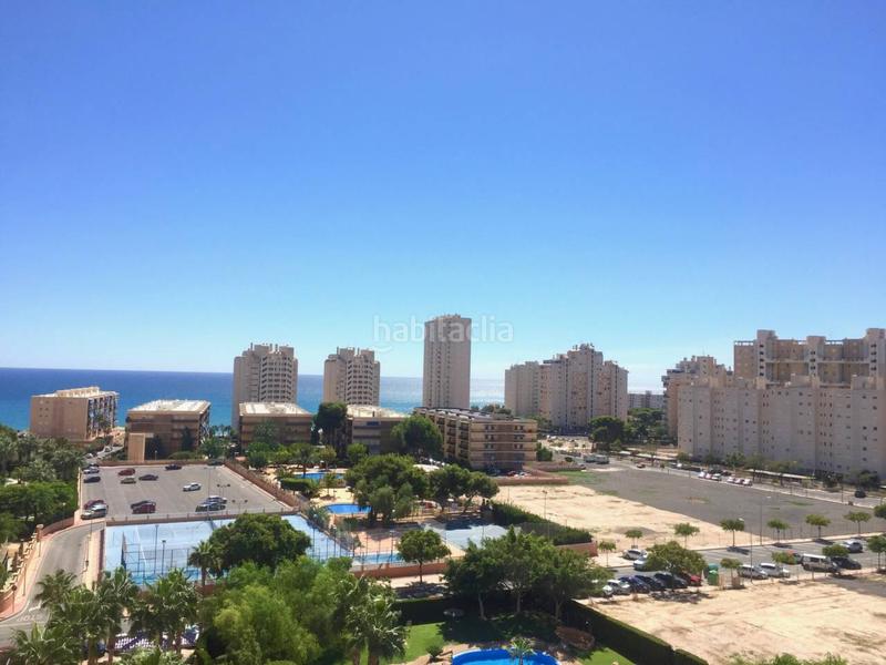 Foto 2bffbcb9-d359-4c42-8258-e397d0ce0027. Alquiler ático atico en alquiler en platja muchavista en Campello (el)