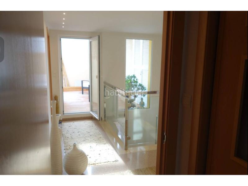 Foto 52a46800-3e4e-4020-9a07-584f287f6002. Rent penthouse with heating parking pool in Playa Muchavista Campello (el)