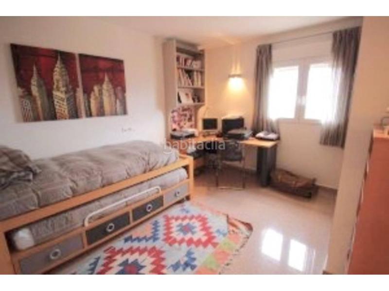 Foto c2ec34c0-b752-4bd6-ad26-c53a19939939. Rent penthouse with heating parking pool in Playa Muchavista Campello (el)