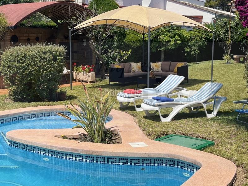 Foto 1d60f57b-ee45-4871-90ea-979d8ba22e22. Chalet avec parking dans Tarraco Cambrils