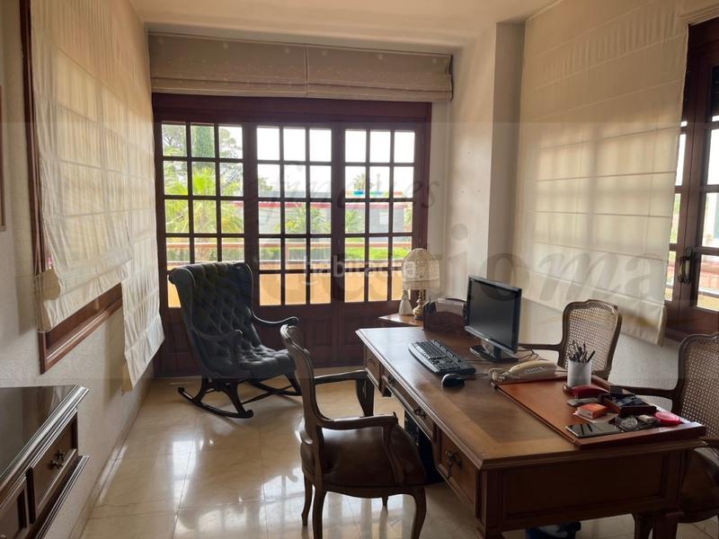 Foto 6af6fe9b-ab25-49f9-923c-ab4e7d697c5a. Chalet avec parking dans Tarraco Cambrils