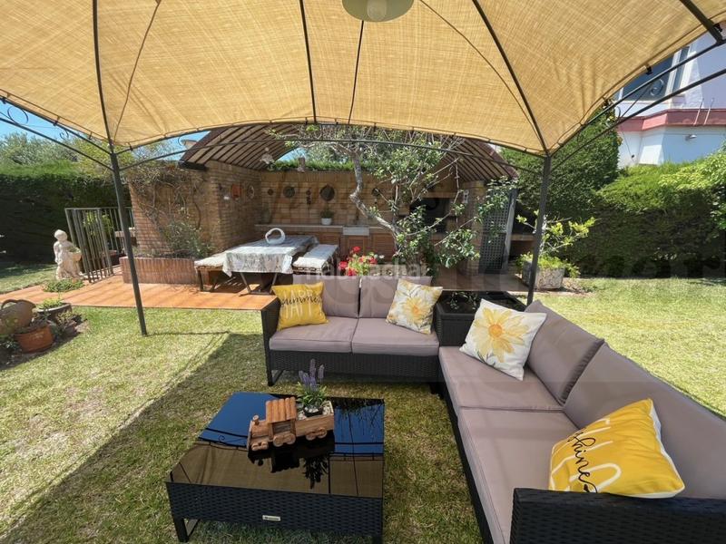 Foto d907627f-aa05-4e1d-9435-6b6694a55436. Chalet avec parking dans Tarraco Cambrils