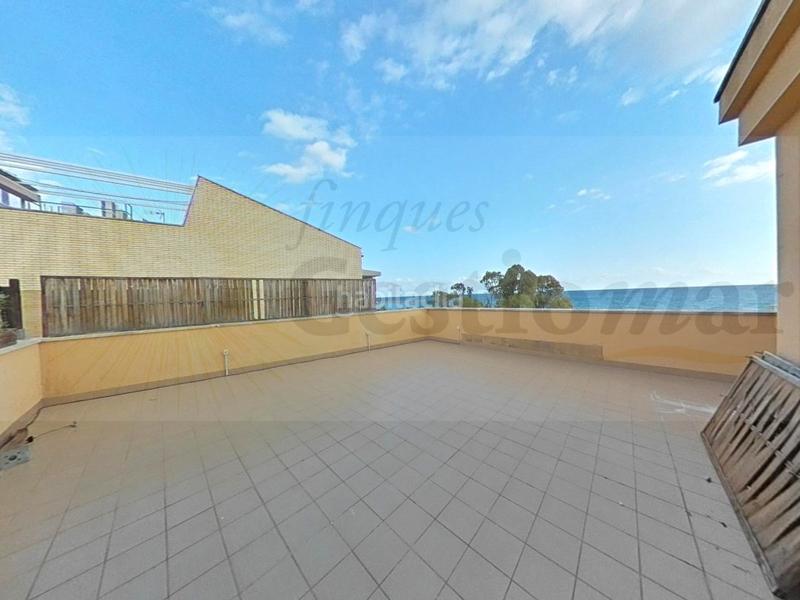 Foto 98c1cf95-33cb-4278-b698-9d5eda9c0616. Attico in paseo s joan baptiste la salle 37 in Port - Horta de Santa Maria Cambrils