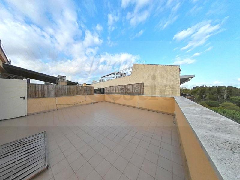 Foto d16c9b33-b87d-4665-97ca-e9b9cc0385ff. Attico in paseo s joan baptiste la salle 37 in Port - Horta de Santa Maria Cambrils