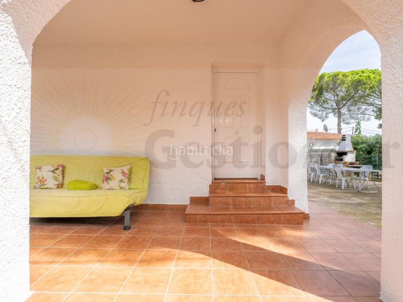 Foto 02ce93cb-892b-432f-b87a-b44282a7da05. Chalet in calle forjador del 3 in Platja de Mont-roig Mont-roig del Camp