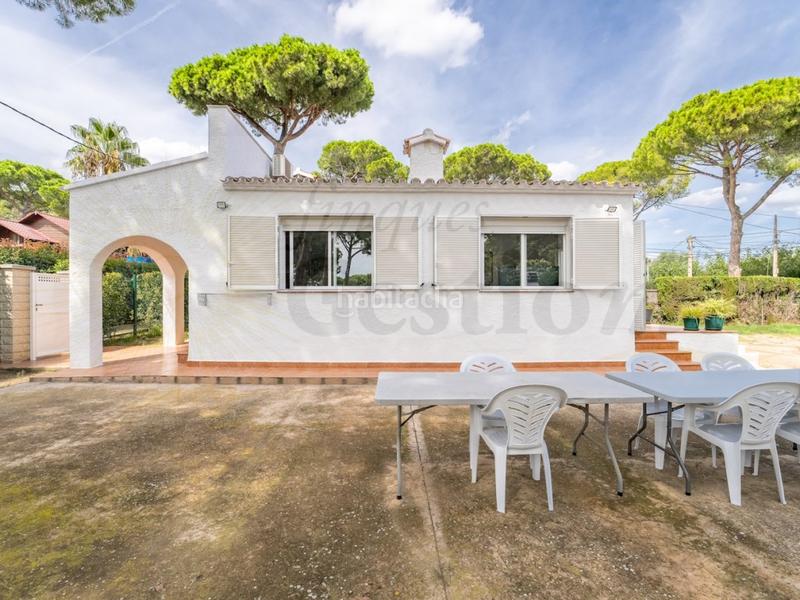 Foto 40cb15c6-993e-49e1-899f-b12ccae2052b. Chalet in calle forjador del 3 in Platja de Mont-roig Mont-roig del Camp