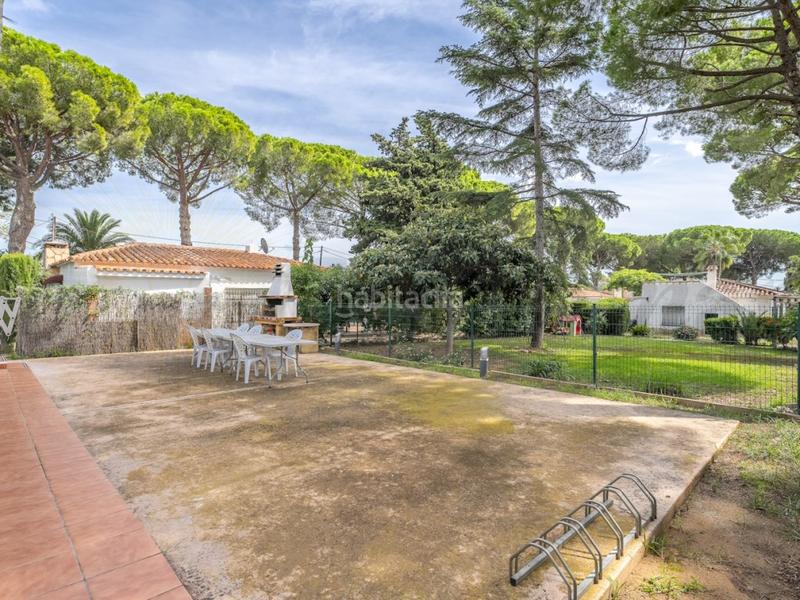 Foto 5db14c0d-79c1-4b57-bd15-8715753595d7. Chalet in calle forjador del 3 in Platja de Mont-roig Mont-roig del Camp