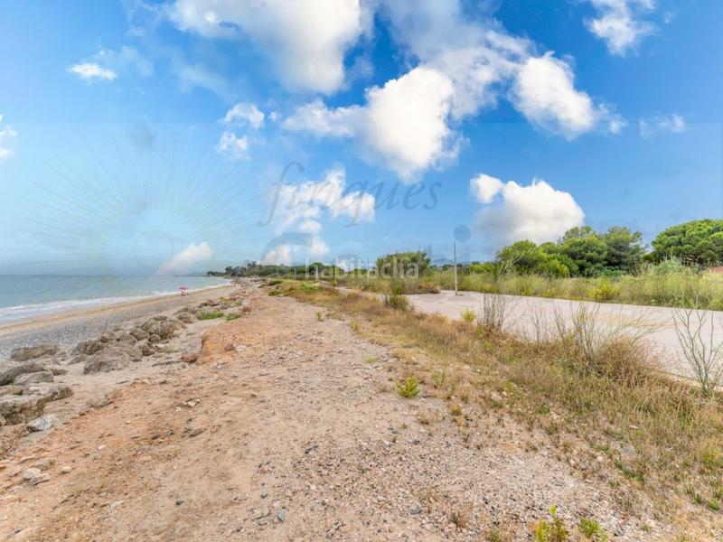 Foto 80c4df40-bed7-40d6-85cd-1c985184ad77. Chalet in calle forjador del 3 in Platja de Mont-roig Mont-roig del Camp