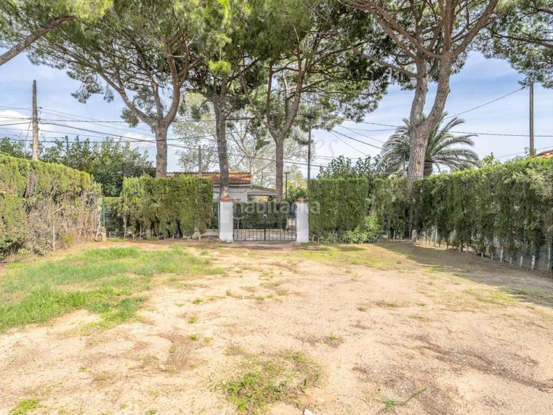Foto f53a2270-ad89-4e95-915c-5784da38c71f. Chalet in calle forjador del 3 in Platja de Mont-roig Mont-roig del Camp