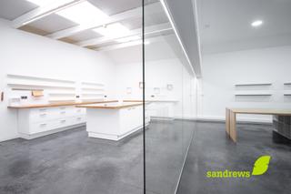 Nau industrial a Avinyonet de Puigventós. Nave industrial en venta en el alt empordà  excelente oportunida