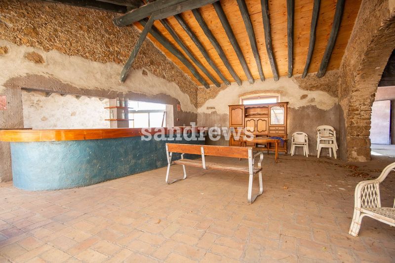 Foto 7cd0fecc-b677-447a-a7cf-e0dce2968236. Masia a Riells Escala (L´)