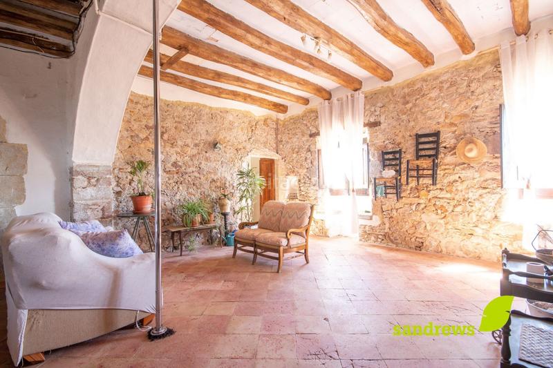 Foto d7d0e318-4438-43ce-8ae2-48a74920838d. Masía gran masia ubicada en lescala costa brava en Escala (L´)