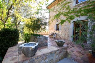 Masia a Darnius. Gran finca rústica en venta  masía del siglo xviii en agullana