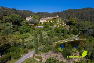 Masia a Agullana. Gran propiedad