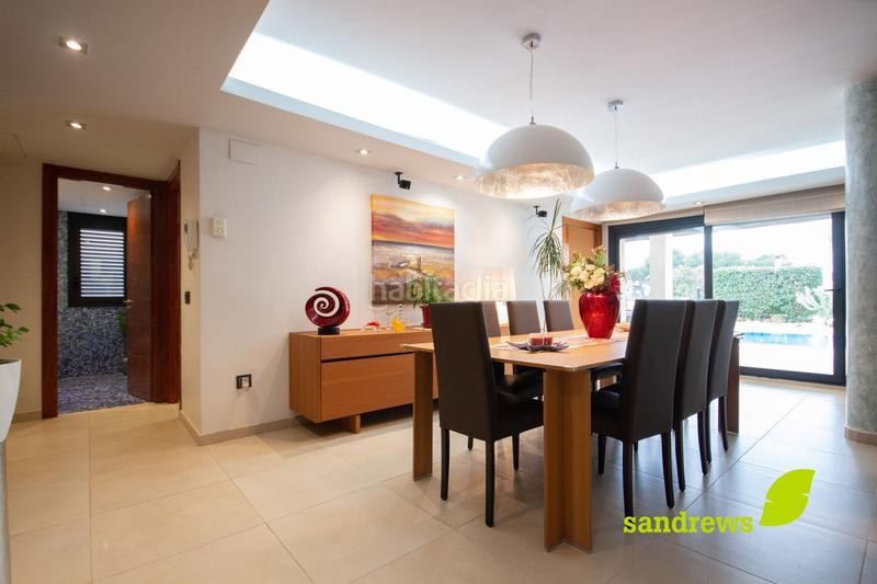 Foto f323d683-a3b1-479a-a47a-a2dc596ddcae. Casa  unifamiliar con amarre en santa margarita en Roses