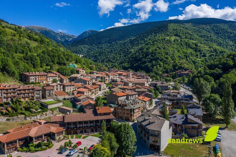 Foto 93a32746-f42d-4be3-9c19-a1169ca5aacf. Edificio hotel en venta cerca de vallter 2000 en Setcases