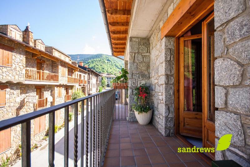 Foto f226d6bc-5d7b-4b8a-8636-0cc62b446cf0. Edificio hotel en venta cerca de vallter 2000 en Setcases