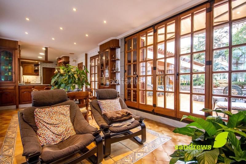 Foto bf4d9ff8-eff1-463c-a08d-ee996ec677e1. Casa a schiera con riscaldamento in Centre Figueres