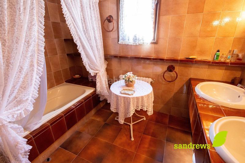 Foto 1dd869cd-03f2-4bad-938d-12153c1fbf3f. Maison avec chauffage dans Darnius