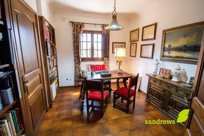Foto a30a4b00-f727-4a86-a8f4-000b8dcc6d2d. Casa amb calefacció a Darnius