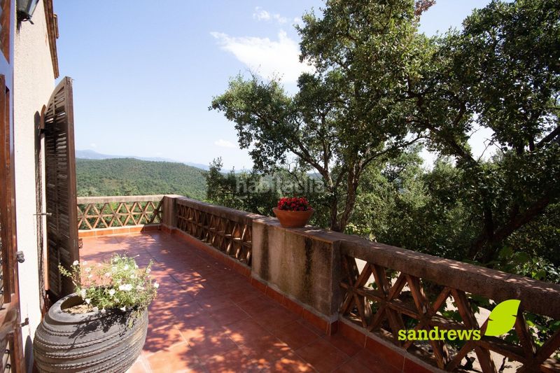 Foto d26bddb2-ff73-40a2-afce-9674eccec2a9. Casa amb calefacció a Darnius