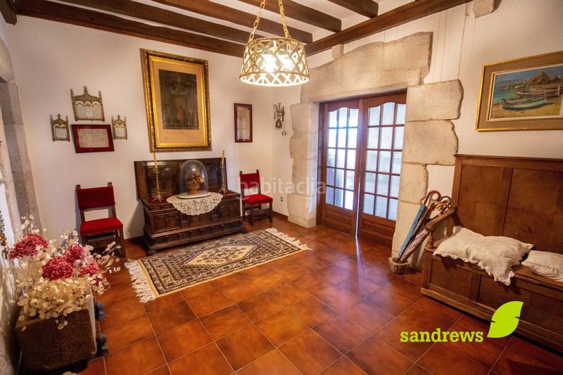 Foto f592ad4f-73fb-47a9-b21e-c50c7bb1096d. Casa amb calefacció a Darnius