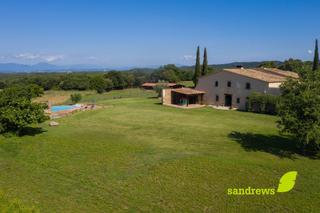 Bauernhof in Cass de la Selva. Masia en un entorno idilico, cerca de girona y costa brava
