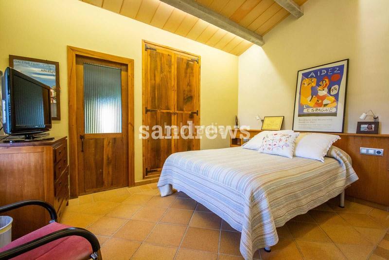 Foto 3bc97294-ceea-46d6-b038-155ef1ffe23e. Masia amb calefacció piscina a Cassà de la Selva