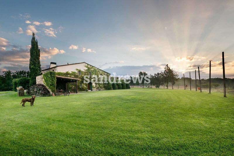 Foto 96d18a92-c0a7-49ba-9b8c-28726c6a173c. Masia amb calefacció piscina a Cassà de la Selva