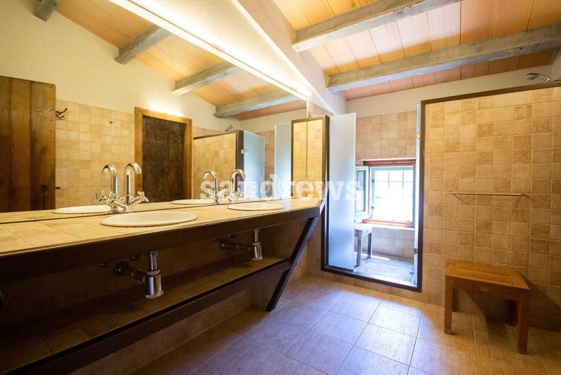 Foto abd3c0a3-3c8c-4478-a823-85e6bdef870a. Masia amb calefacció piscina a Cassà de la Selva