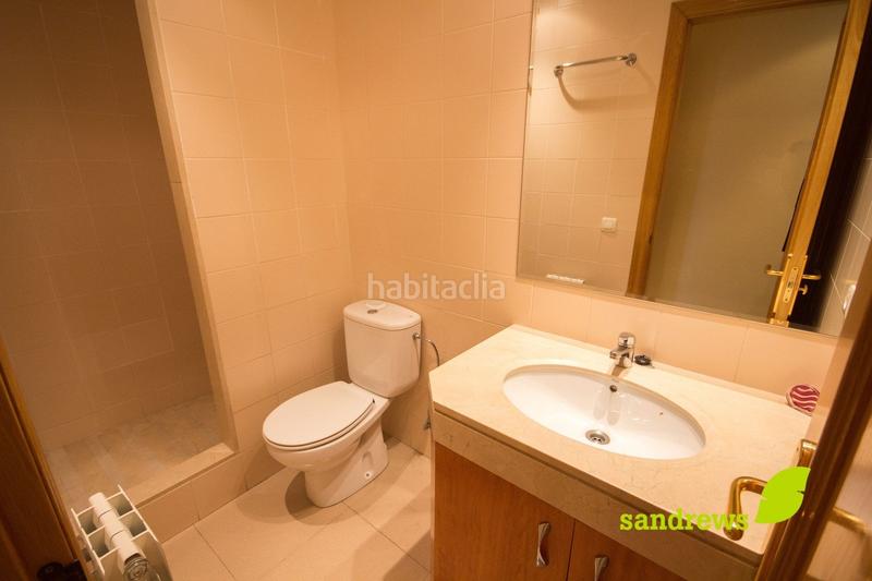 Foto dbdda980-1786-4479-81be-73b53edb84ed. Dúplex  con gran terraza en Centre Figueres