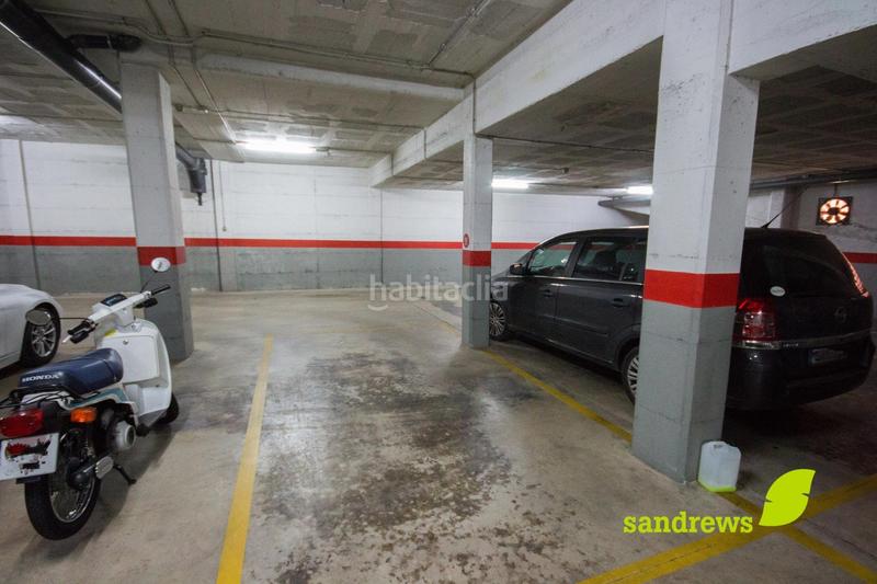 Foto fbda5dc1-18f4-4bd6-8106-00ac779a38e8. Dúplex  con gran terraza en Centre Figueres