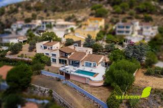 Haus in Palau-saverdera. Chalet en venta en palausaverdera, con vistas al mar y piscina
