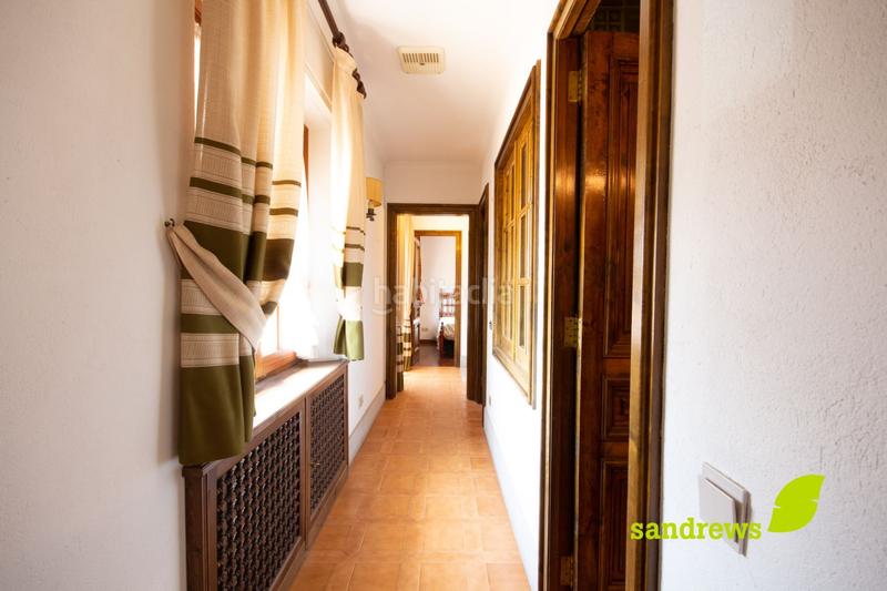 Foto 20e4e063-7478-4603-b921-5adb6b900277. Casa adosada casa de pueblo con encanto jardín privado y piscina cubierta en Ordis