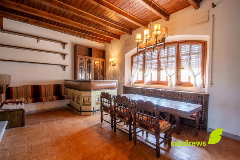 Foto 62329535-6775-4a63-946a-b052ef26d6b7. Casa adosada casa de pueblo con encanto jardín privado y piscina cubierta en Ordis