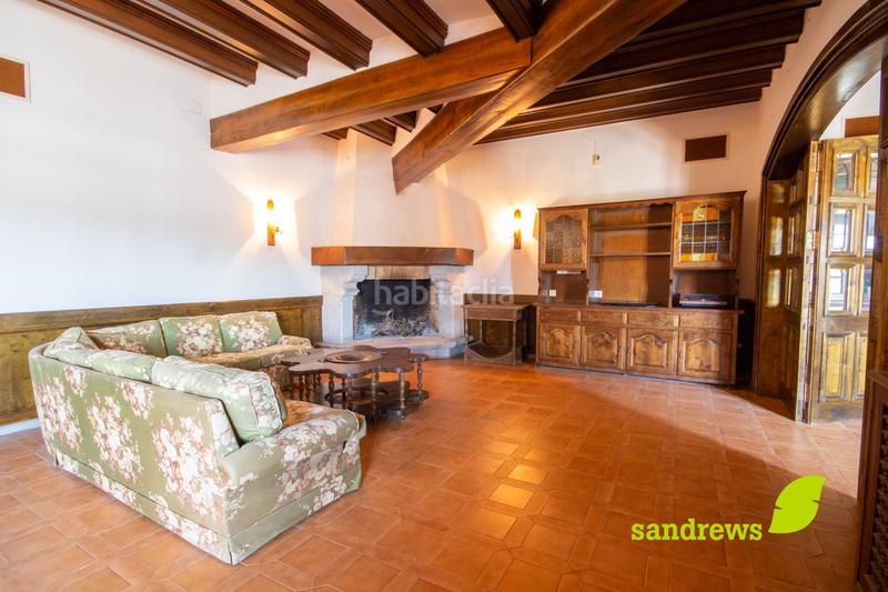 Foto a7f0a2ab-eed6-431e-a674-20195e096656. Casa adosada casa de pueblo con encanto jardín privado y piscina cubierta en Ordis