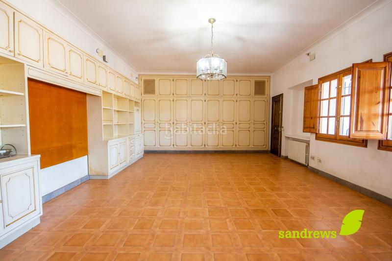 Foto d7cc10f1-3b67-47d2-9543-4fd4387ff438. Casa adosada casa de pueblo con encanto jardín privado y piscina cubierta en Ordis